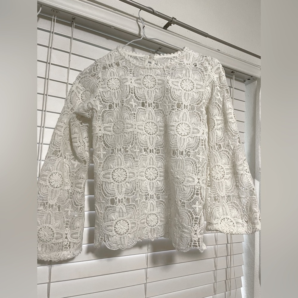 Lace top